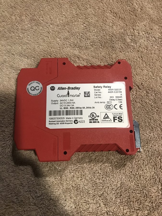 Реле безопасности Allen Bradley MSR132EDP 440R-E23159 GuardMaster Safety Relay