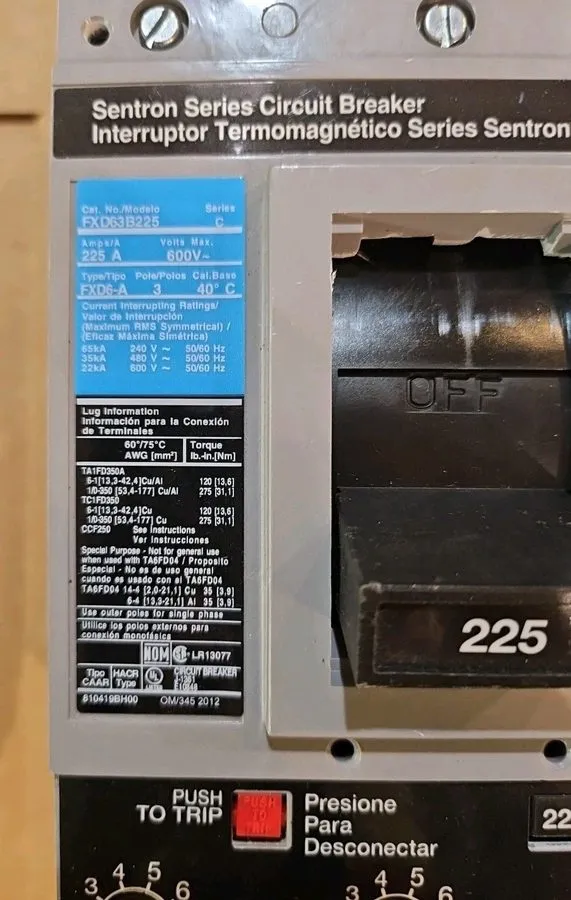 Автоматический выключатель I-T-E Siemens Sentron FXD63B225 225A 3 Pole 600VAC Ci