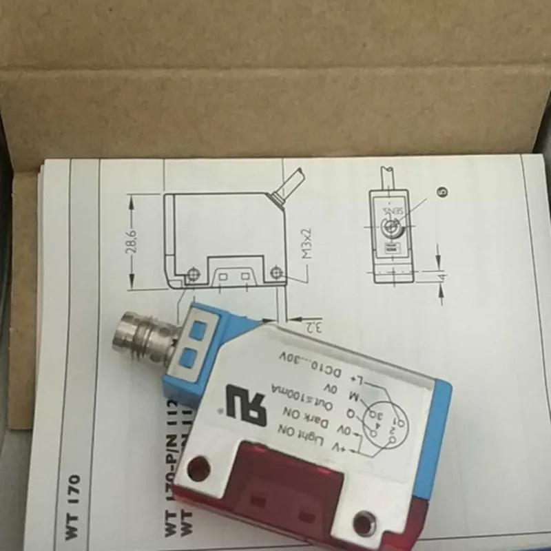 Фотоэлектрический датчик SICK WT170-P410 Photoelectric Sensor One