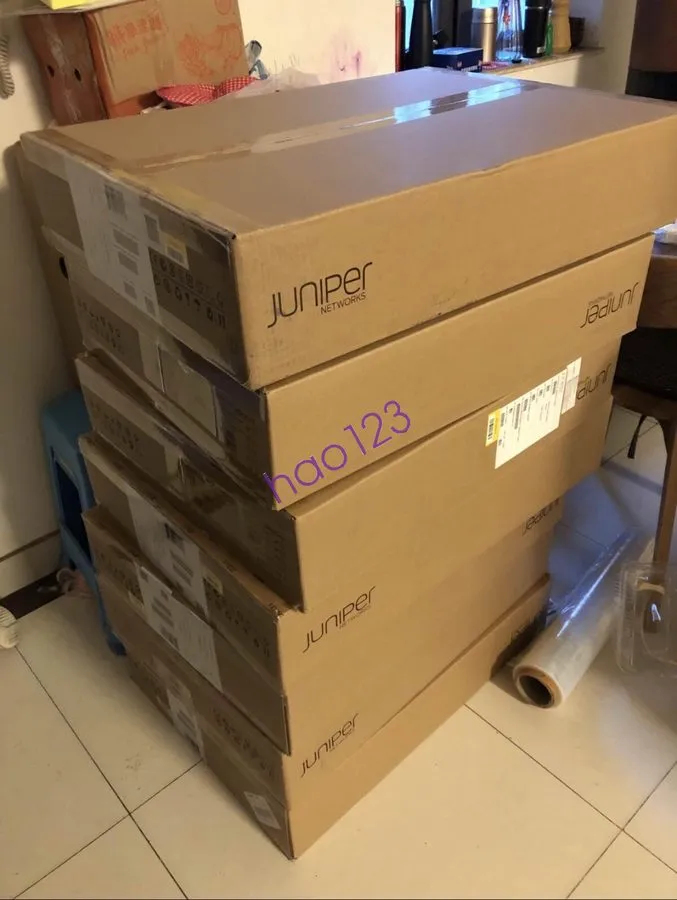 Маршрутизатор Juniper MX204-HW Network
