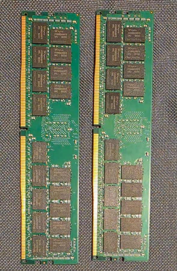 Модуль памяти SK hynix 32GB DDR4 Server RAM 2Rx4 PC4-2400T Registered ECC HMA84G — фото лота 1