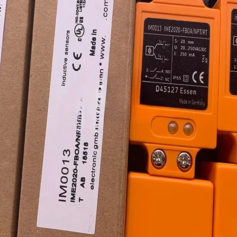 Датчик приближения ones IFM IM0013 Sensor&Proximity Switch