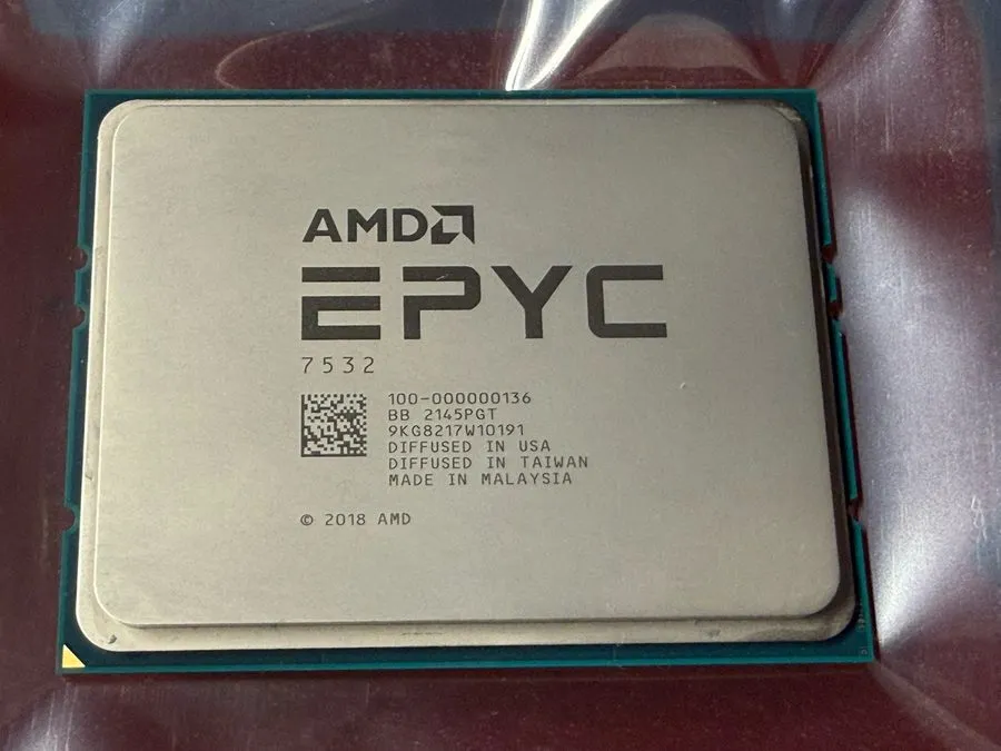 Процессор AMD EPYC 7532 (Rome) Server CPU 32c / 64t