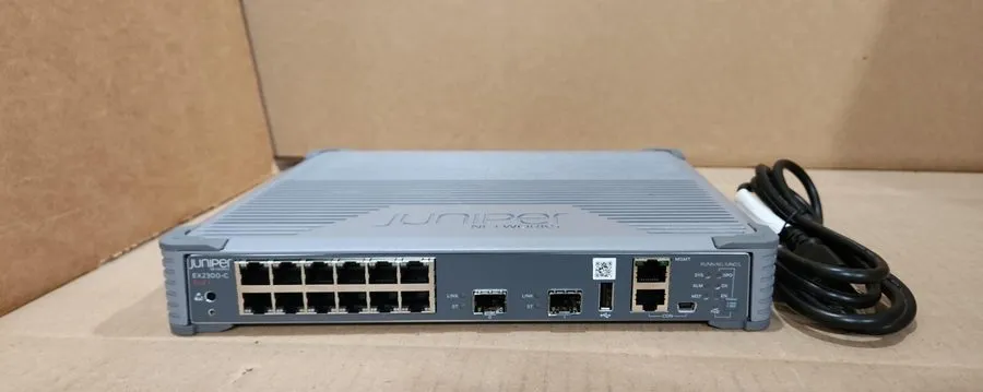 Коммутатор Juniper EX2300-C-12P 12 Port PoE+ Fanless Switch 2x 10GbE SFP+ Junos