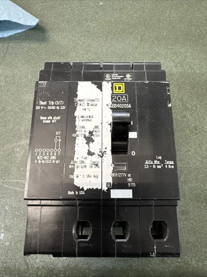 Автоматический выключатель Square D EGB34020SA 3 Pole 20 Amp 480V Circuit Breake — фото лота 1