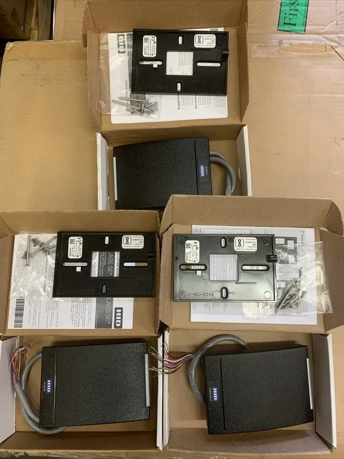 Оборудование видеонаблюдения 3x HID 920NTNNEKE001F iClass er R40 Wall Switch
