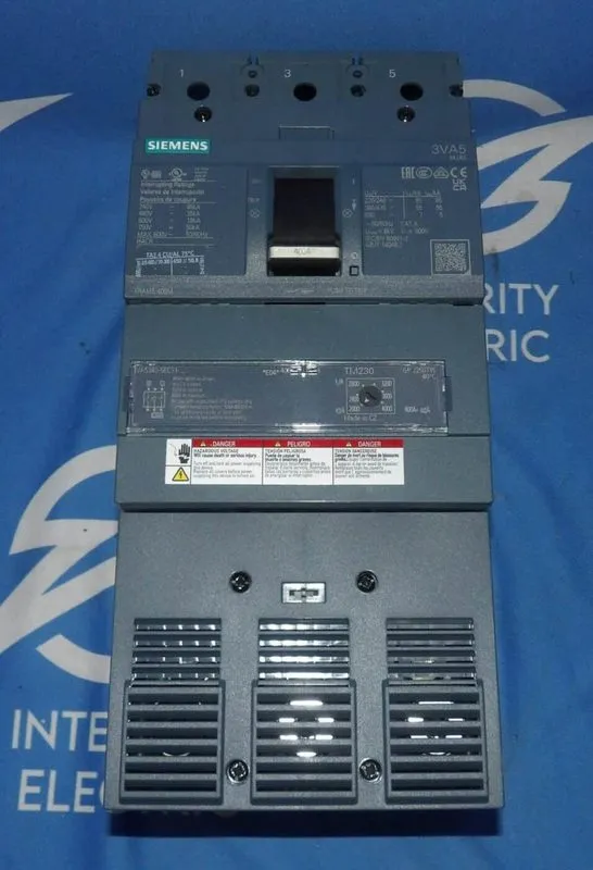 Автоматический выключатель Siemens 3VA5340-5EC31-0AA0 Bolt On Circuit Breaker 40