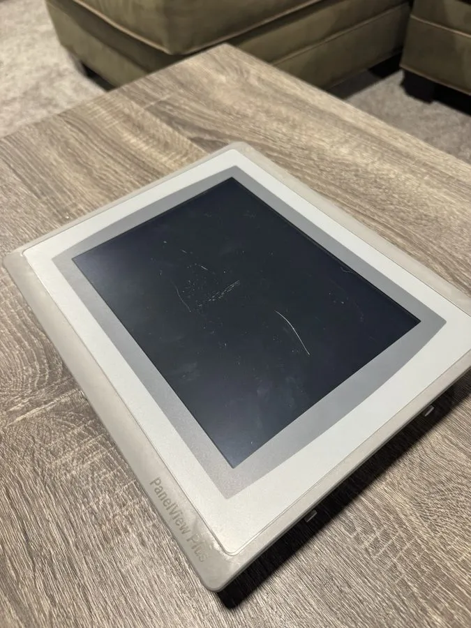 Панель оператора Allen Bradley 2711P-T10C21D8S PanelView Plus, Color 10.4" Termi — фото лота 1