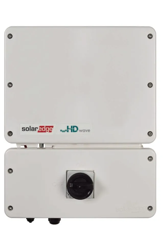 Инвертор SolarEdge HD-Wave Single Phase Inverter SE3000H-US000NNU2 — фото лота 1