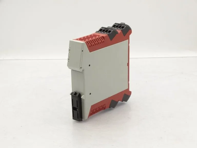 Реле безопасности ALLEN BRADLEY 440R-EM4R2 RELAY