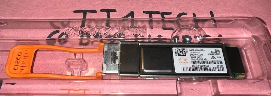 Трансивер CISCO QSFP-40G-CSR4 10-2837-02 40GBASE-CSR4 QSFP 850nm MMF QSFP transc