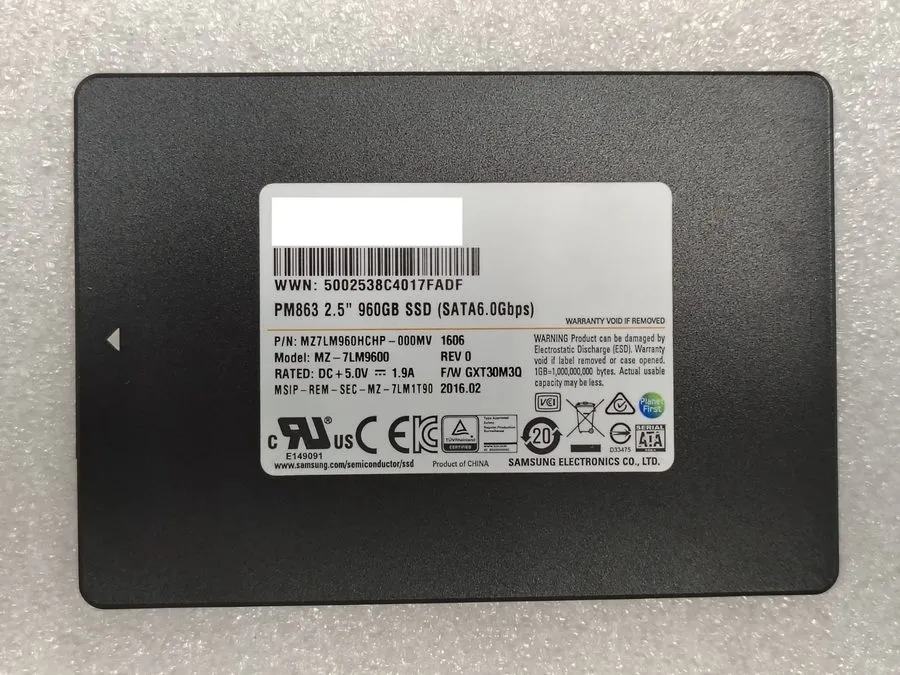 SSD-накопитель Samsung PM863 960GB SSD Drive 2.5" SATA MZ-7LM9600 Low Usage