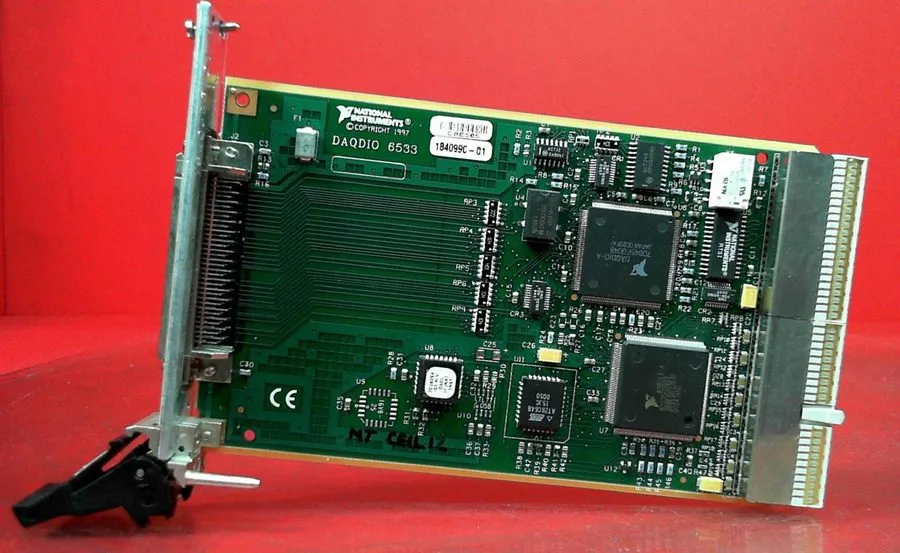 Тестер National Instruments PXI-6533 32 I/O's Bus Interface, Digital I/O