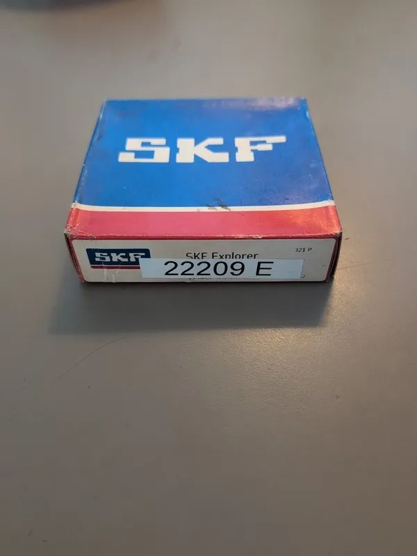 Подшипник SKF 22220E Roller Bearing Steel Black