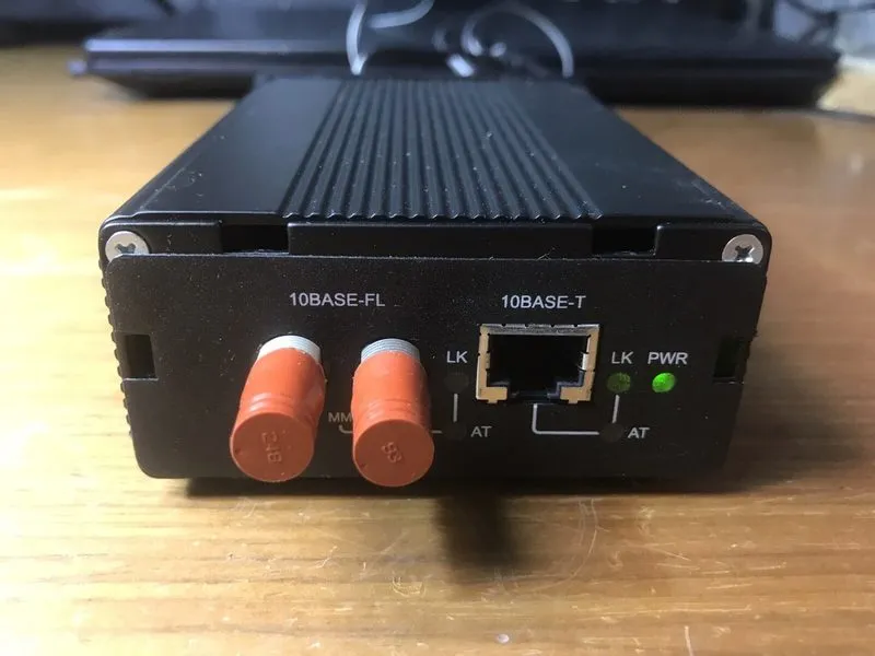 Медиаконвертер Transition Networks SEPOE1013-180 10Base-FL to 10Base-T PoE Media