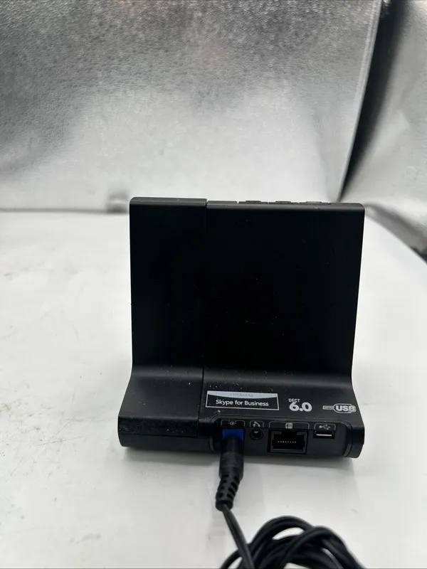 VoIP-шлюз Plantronics Poly W8200B Wireless Bluetooth Charger base and Headset