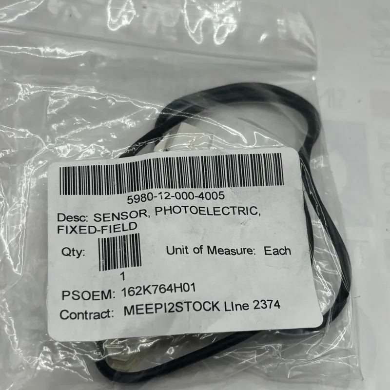 Датчик приближения SICK ZT1-P0801S01 10-30VDC 1042537 Photoelectric Proximity Se