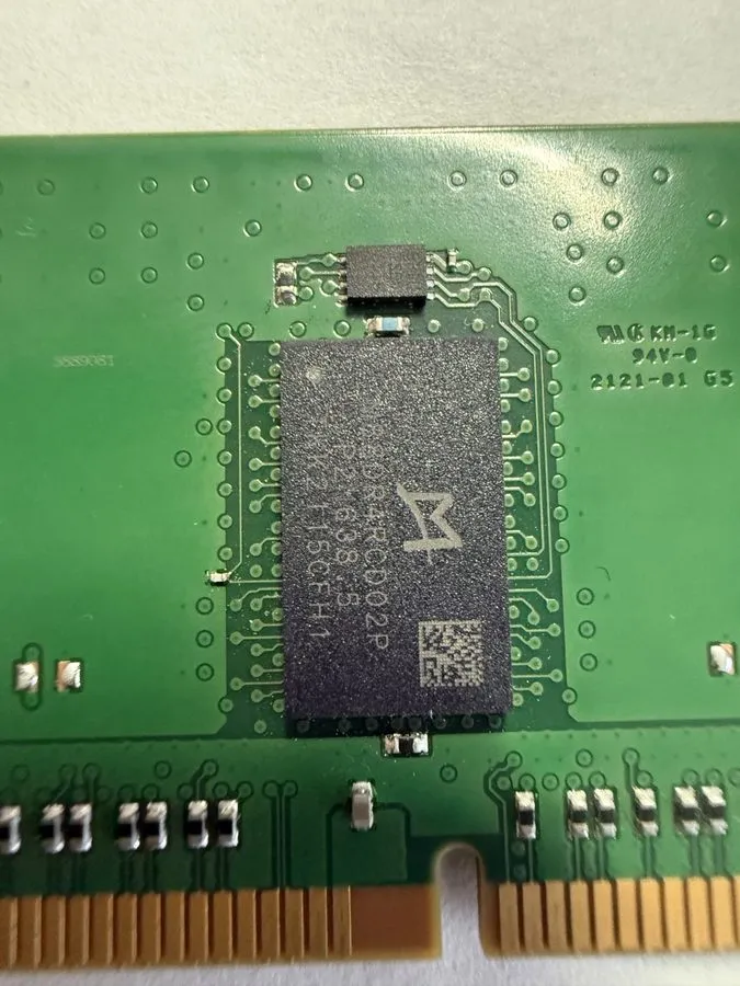Модуль памяти HPE 16GB DDR4-2933 ECC RDIMM 2Rx8 Micron MTA18ASF2G72PDZ-2G9J3 P03 — фото лота 2