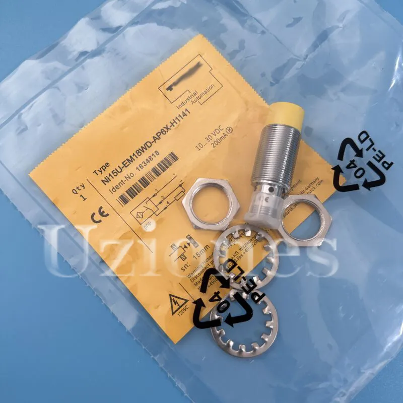Датчик приближения Turck Proximity Sensor Switch Ni15U-EM18WD-AP6X-H1141
