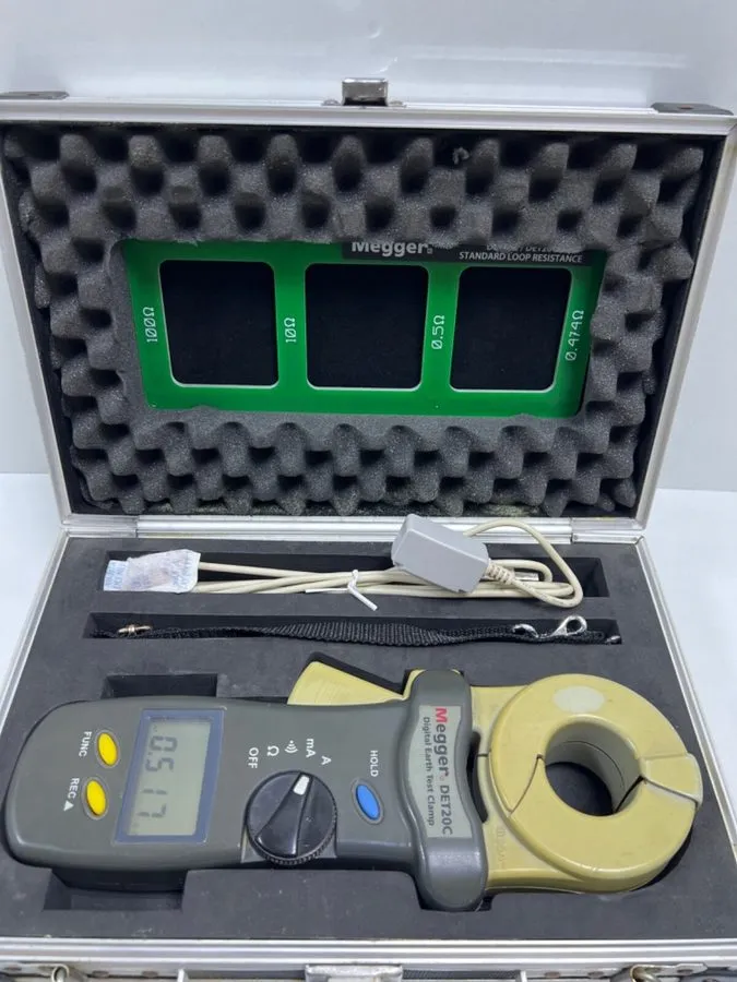 Тестер Megger DET20C Digital Earth Test Clamp