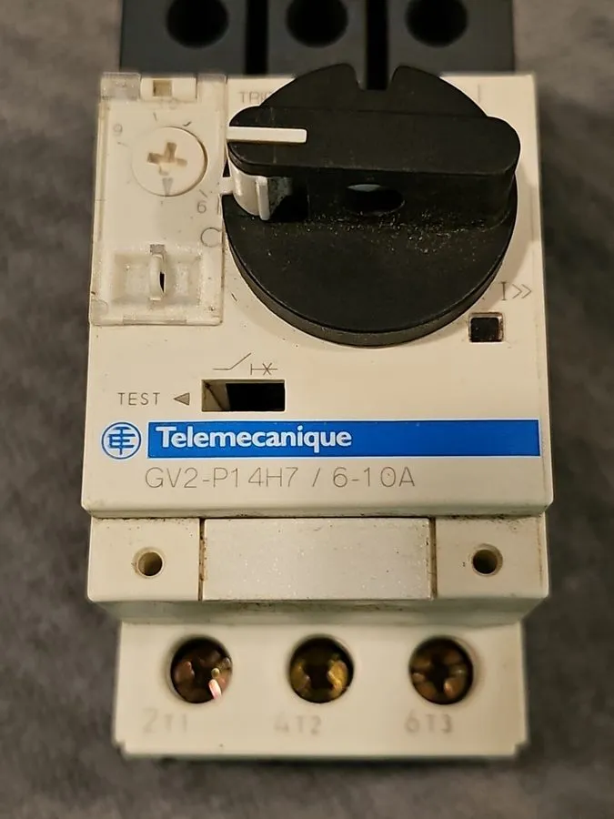 Автоматический выключатель TELEMECANIQUE GV2-P14H7/6-10A MOTOR CIRCUIT BREAKER — фото лота 1