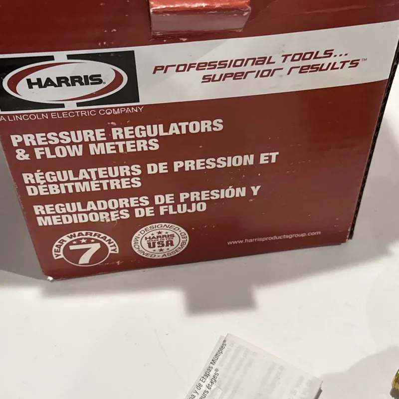 Трубопроводная арматура Helium / Nitrogen / Argon Gas Regulator Harris Model 425