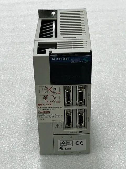 Сервопривод Mitsubishi MR-J2S-40CP Servo Amplifier 400W Unit