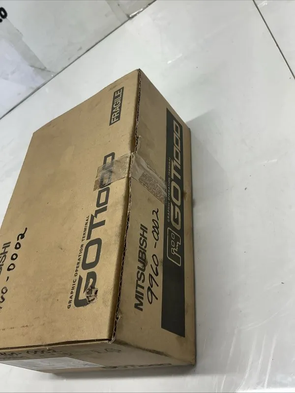Панель оператора GT1040-QBBD Sealed HMI Touch Panel — фото лота 2