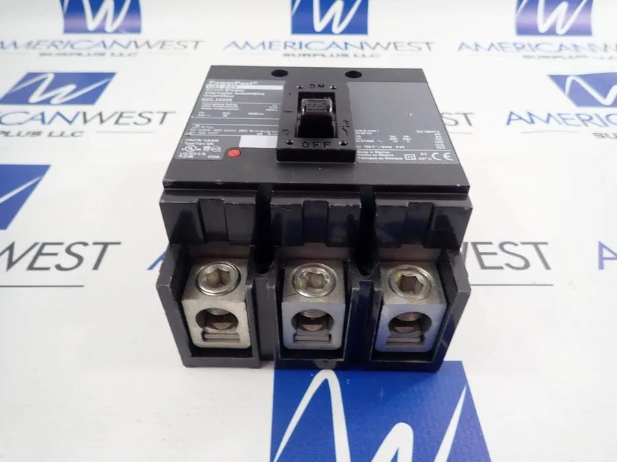 Автоматический выключатель SQUARE D QDL32225 3 POLE 225 Amp 240 Volt Circuit Bre