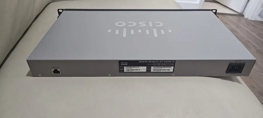 Коммутатор Cisco SG350X-48 48-Port Gigabit Stackable Switch 4x 10G SFP+ Uplinks — фото лота 1