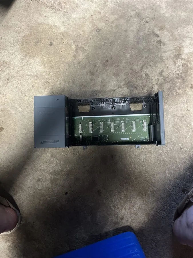 ПЛК Allen-Bradley 1746-A7 Series B SLC 500 7-Slot Rack PLC Chassis