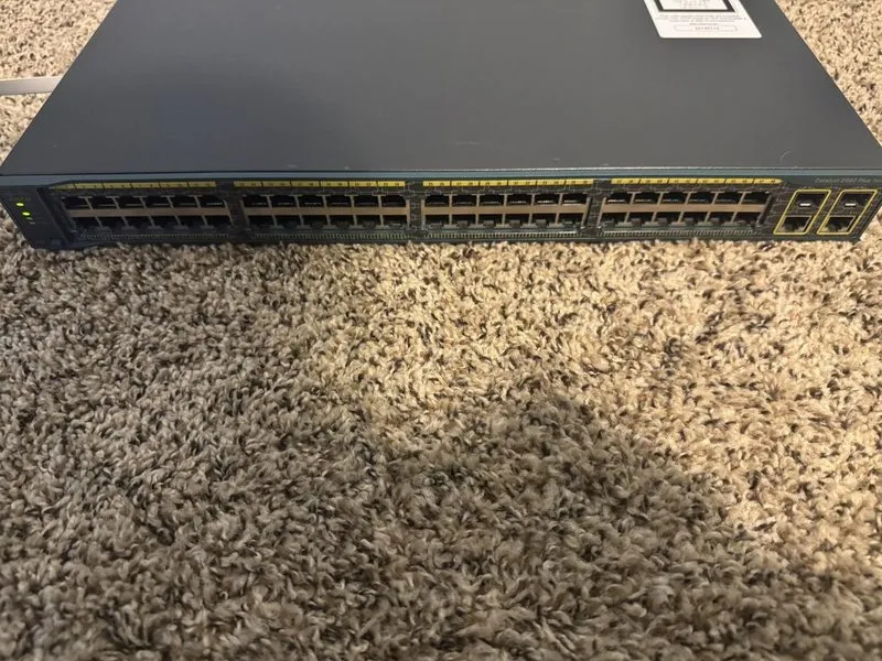 Коммутатор Cisco WS-C2960-48TC-S Catalyst 2960 Series SI 48-Port Ethernet Switch — фото лота 1