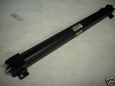 Пневмоцилиндр PARKER 01.00 C2ANUS19A PNEUMATIC CYLINDER