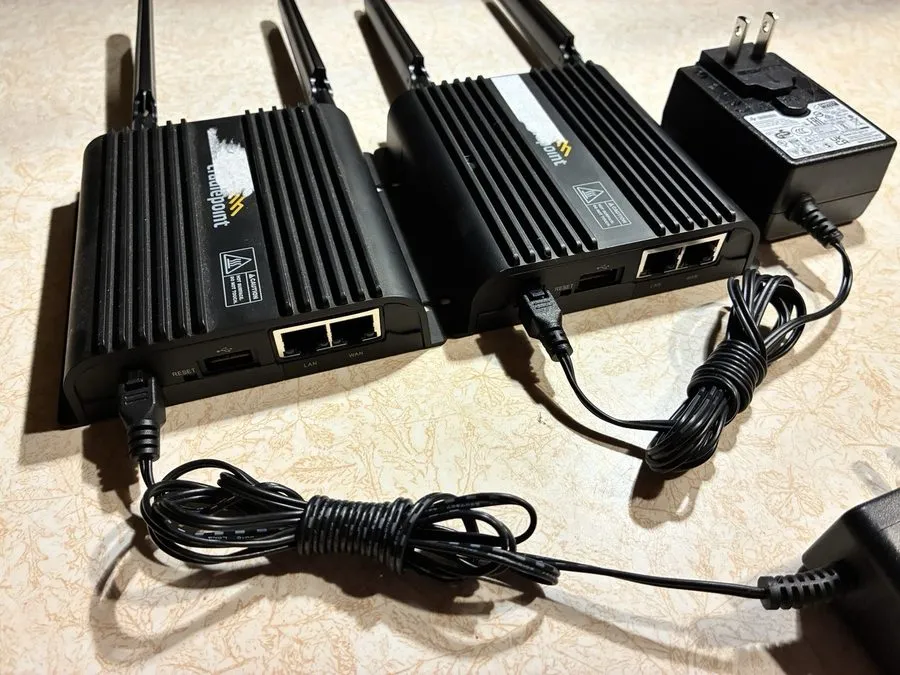 Маршрутизатор Cradlepoint IBR650C-150M-D S5A907A LTE Router No Antennas