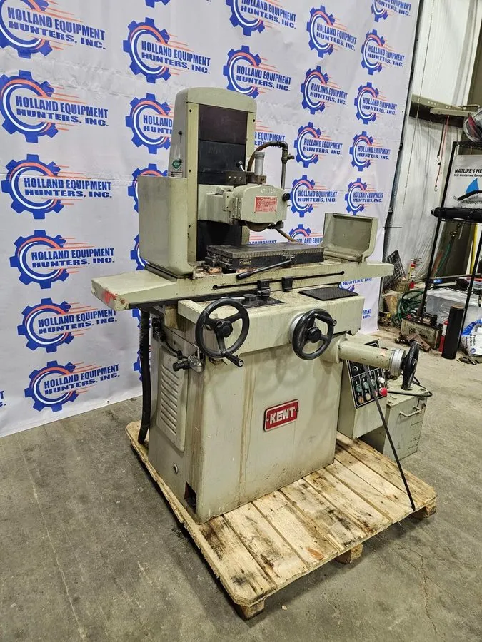 Патрон 1989 KENT KGS-250AH Surface Grinder, 3,480 RPM, 8" x 18" Magnetic Chuck