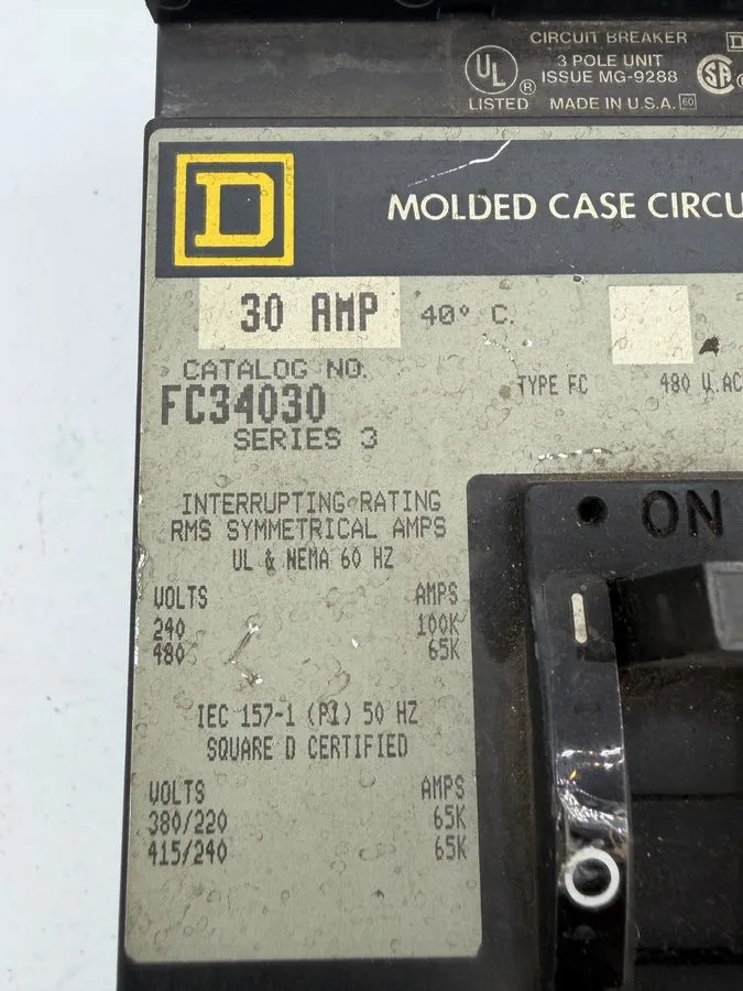 Автоматический выключатель Square D FC34030 30A 480V AC 3-Pole Circuit Breaker