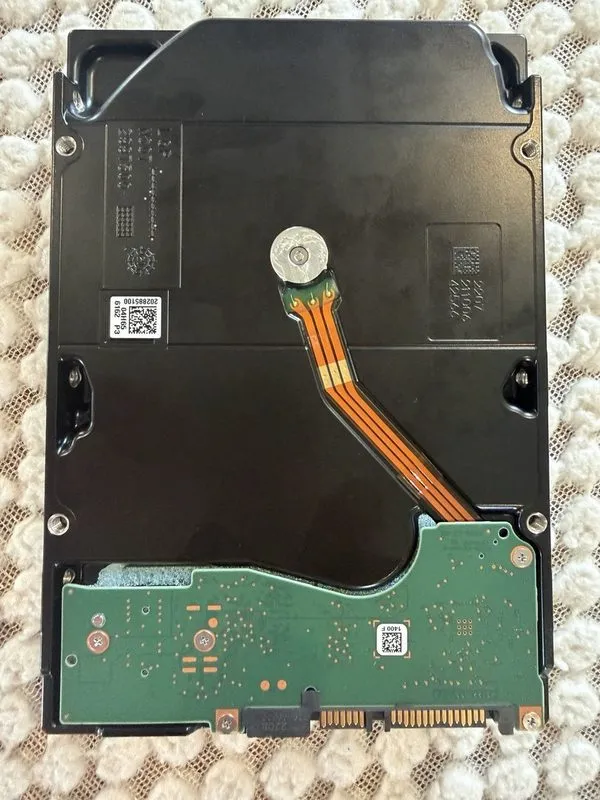 Жёсткий диск Seagate Exos X20 ST18000NM003D 18TB SATA 6Gb/s 7200 3.5" Enterprise — фото лота 3