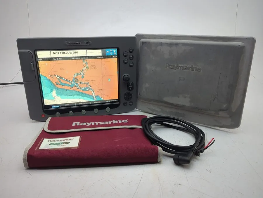 Радар RAYMARINE E120 E02013 GPS CHART PLOTTER FISHFINDER RADAR MFD DISPLAY UNIT