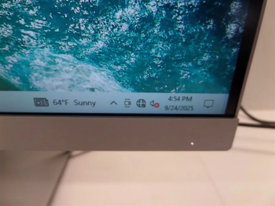 Монитор 24" HP EliteDisplay E243i Full HD Widescreen 1920x1200 16:10 IPS LED Mon