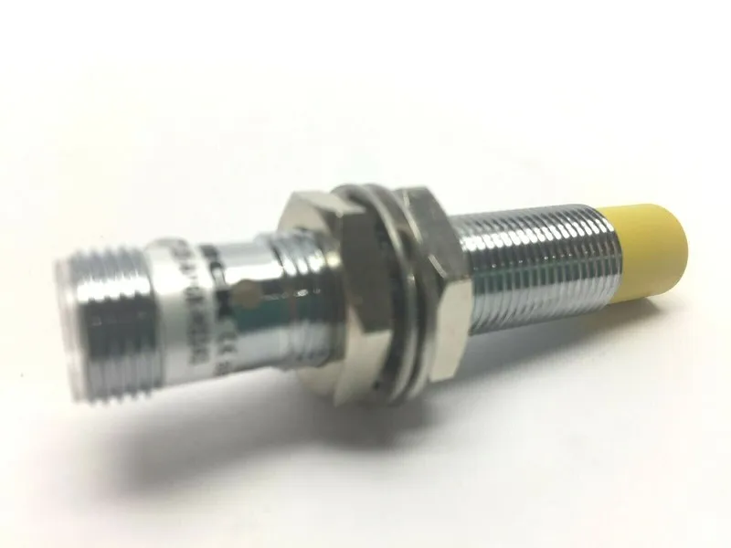 Датчик приближения Turck NI8-M12E-AP6X-H1141 Proximity Sensor 10-30VDC 3717U