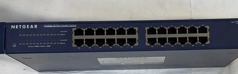 Коммутатор NETGEAR ProSafe JGS524 Plus 24-Port Gigabit Rackmount Switch