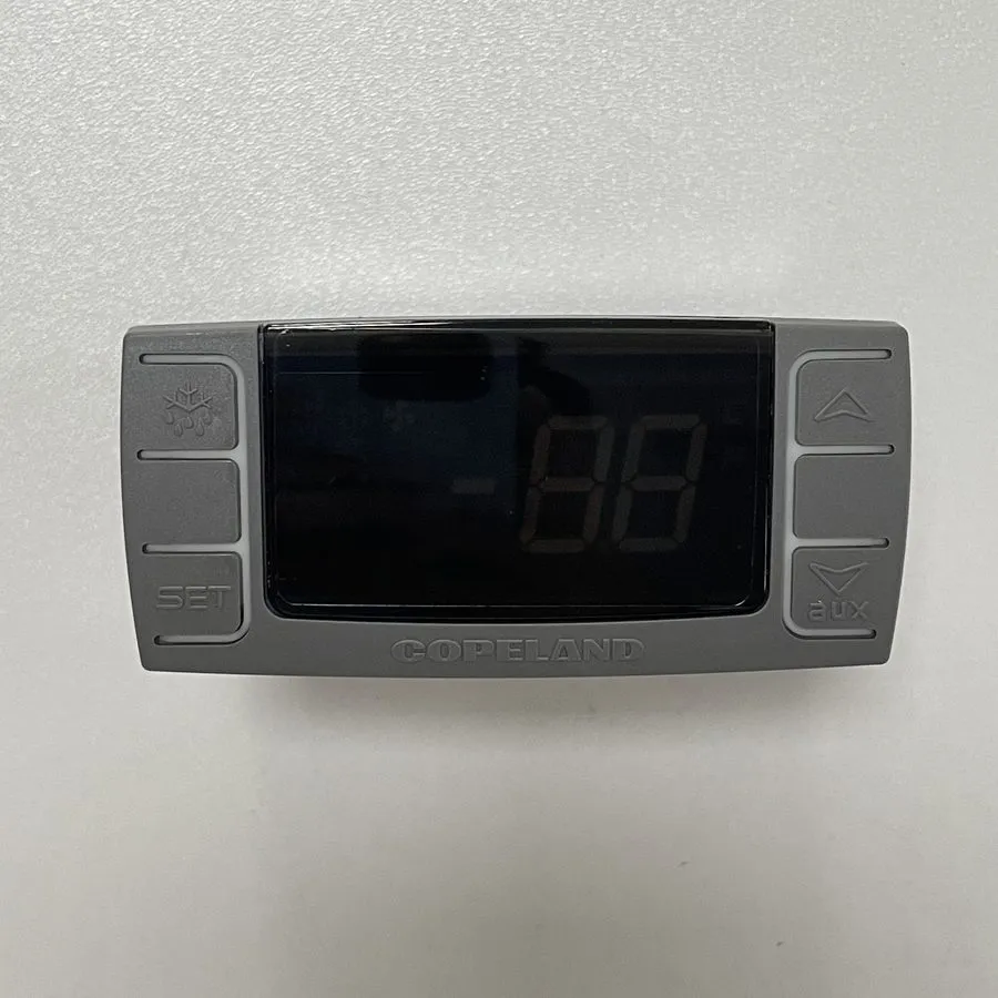 Контроллер Dixell XR04CX-5N0C1 230V defrosting type refrigeration controller — фото лота 2