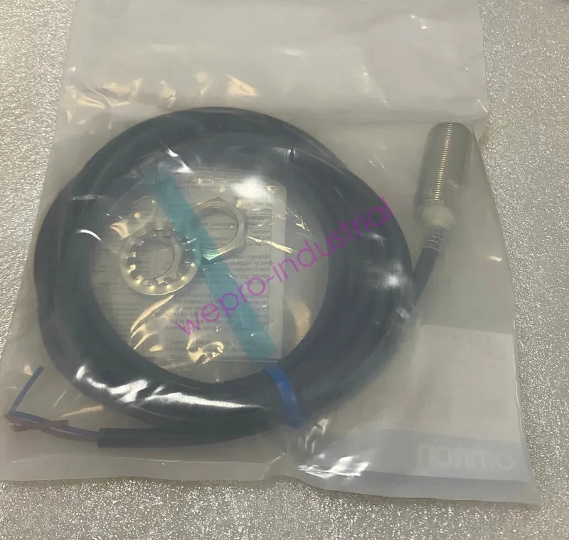 Датчик приближения E2E-X7D1-N
