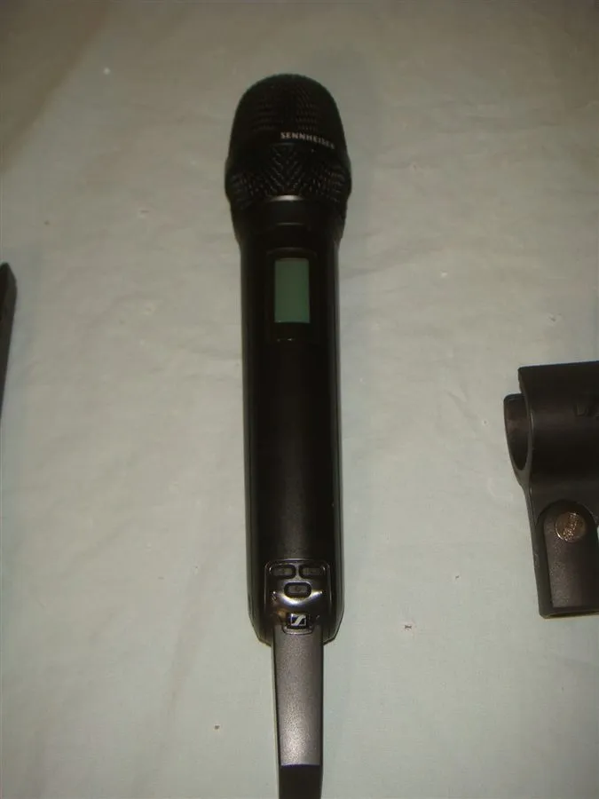 Силовой модуль SENNHEISER SKM 9000 A1-A4 470-558 WIRELESS MICROPHONE TRANSMITTER — фото лота 1