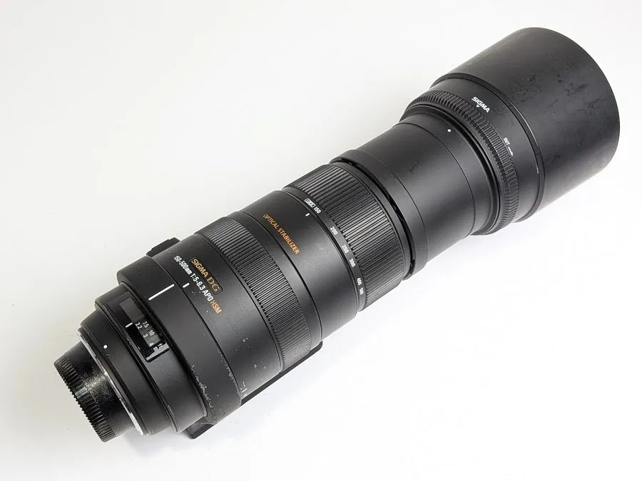 Объектив Sigma 150-600mm F5-6.3 DG OS HSM Telephoto Lens Excellent Condition