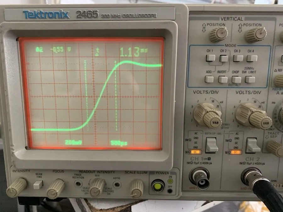 Осциллограф Calibrated TEKTRONIX 2465 300MHz 4 Channel OSCILLOSCOPE — фото лота 1