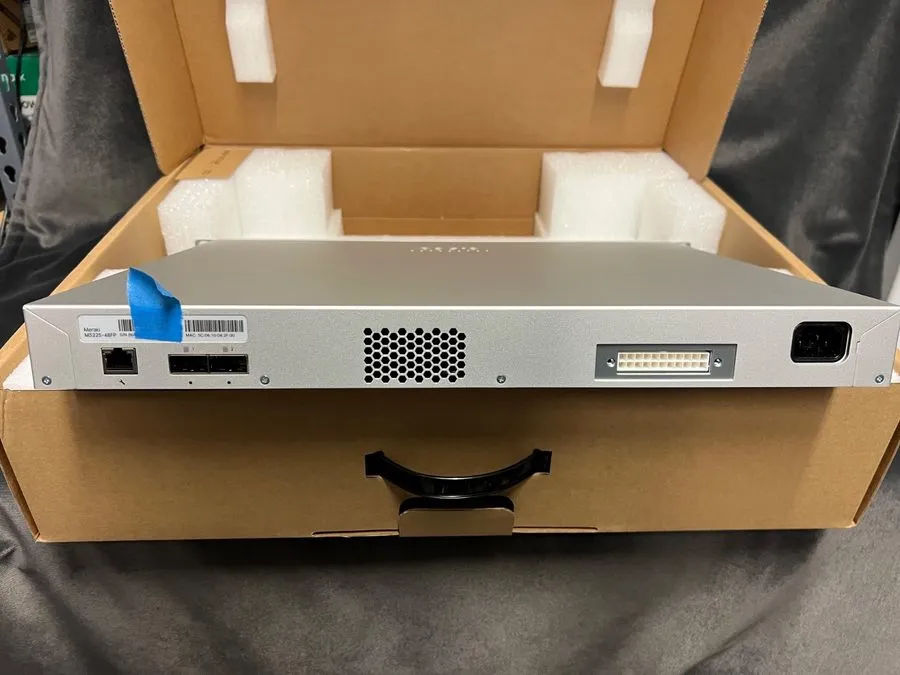 Коммутатор Cisco Meraki (MS225-48FP) 48-Port Gigabit PoE+ Switch 740W Unclaimed