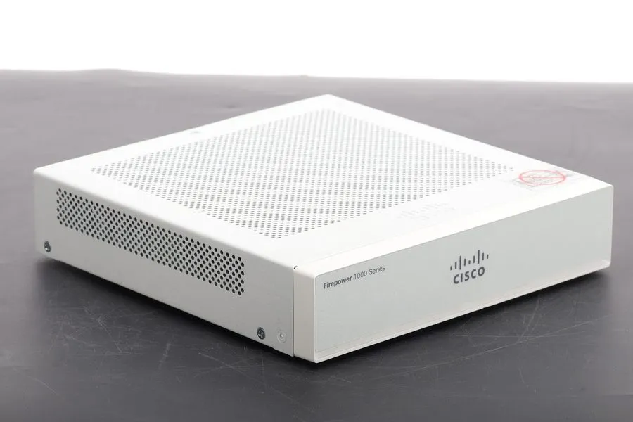 Межсетевой экран Cisco FPR-1010 V01 Firepower 1010 Firewall 8-Port GbE 2x PoE+ L