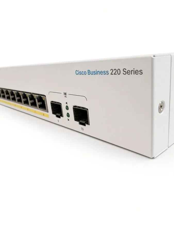 Коммутатор Cisco Business CBS220-8FP-E-2G 8-Port Gigabit PoE+ Switch — фото лота 1