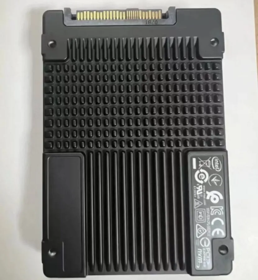 SSD-накопитель Intel Optane P4800x 1.5TB 2.5" 6Gb/s U.2 NVME PCIE SSDPE21K015TA
